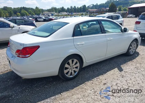2005 Toyota Avalon Xls z USA, uszkodzony, nr VIN 4T1BK36B85U047205